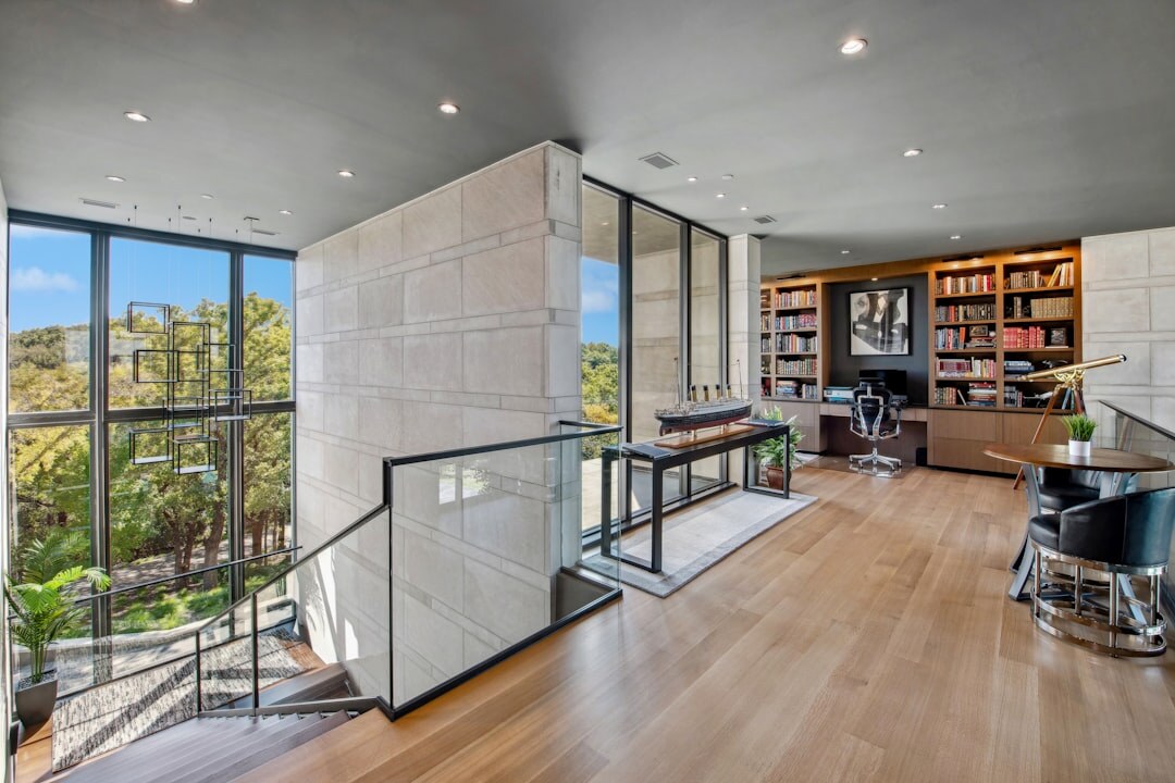 hollywood villa interior